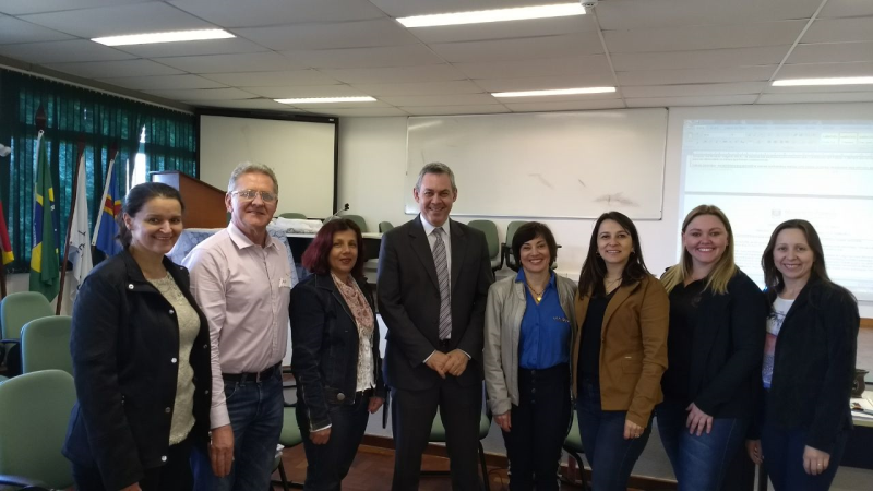 EQUIPE DA RAE PARTICIPOU DE SEMINÁRIO EM CERRO LARGO